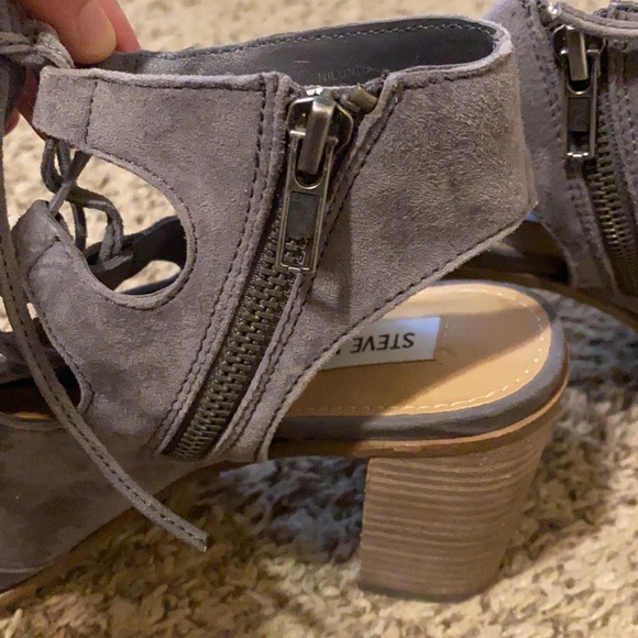 Women’s heels - Picture 3 of 4